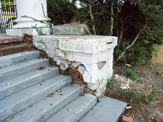 house-north-portico-steps-before