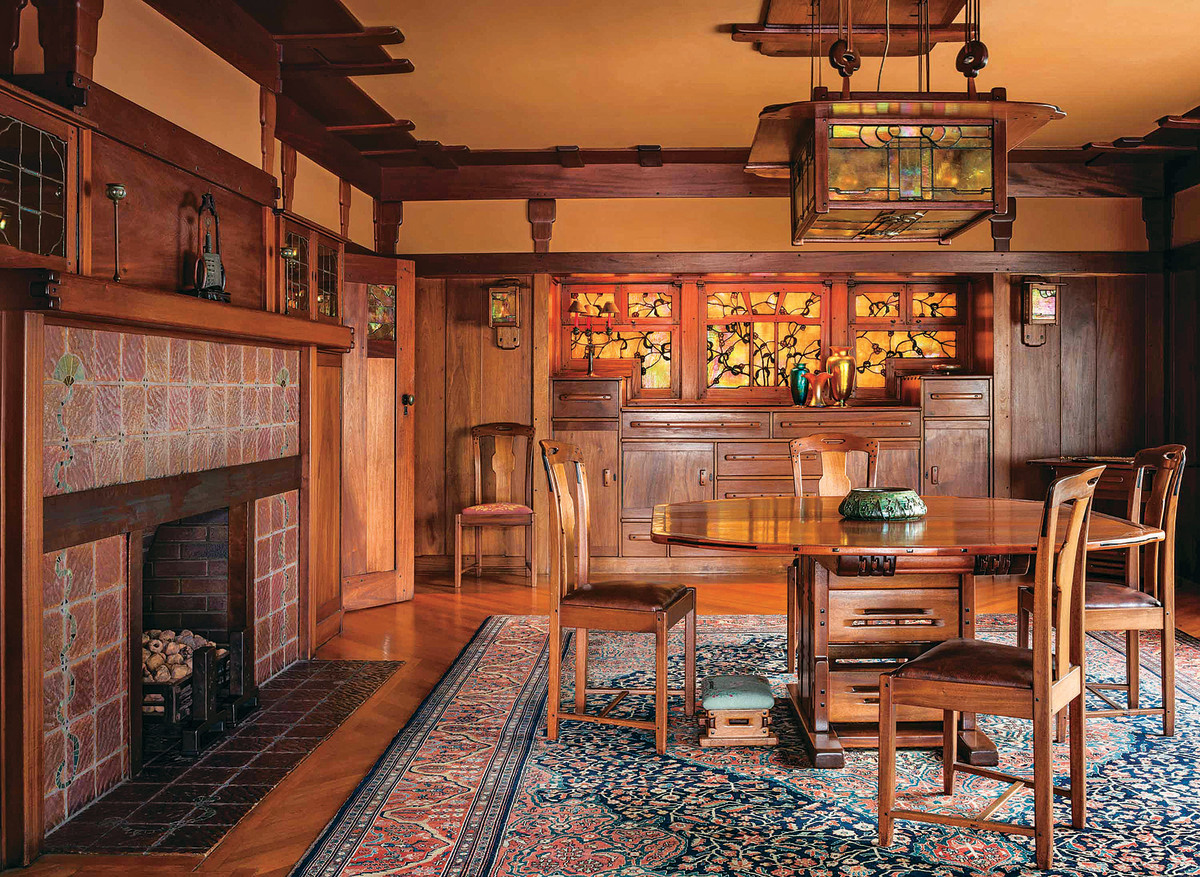 Arts &amp; Crafts Interiors - Period Homes