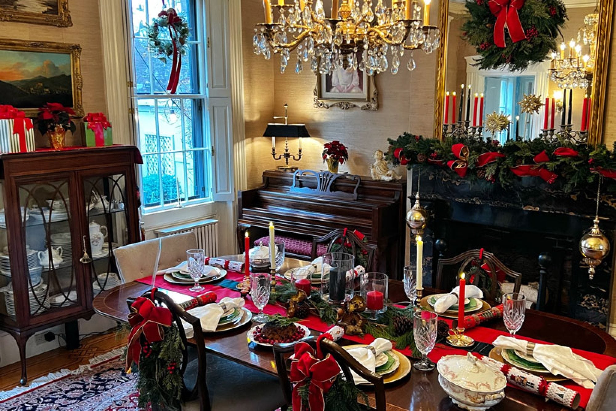 Salem holiday house tour historic dining room christmas decorations
