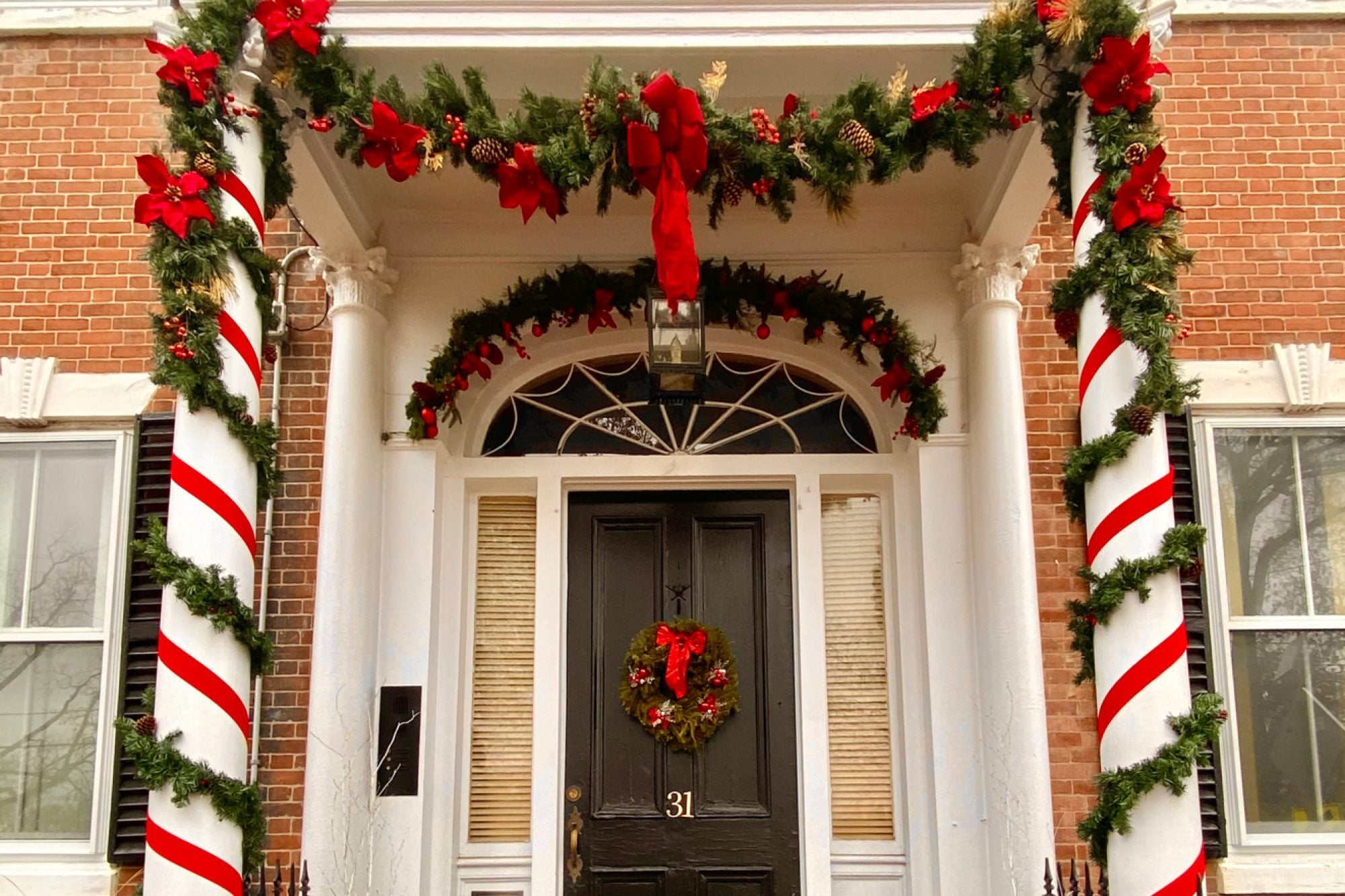 christmas in salem exterior holiday decorations