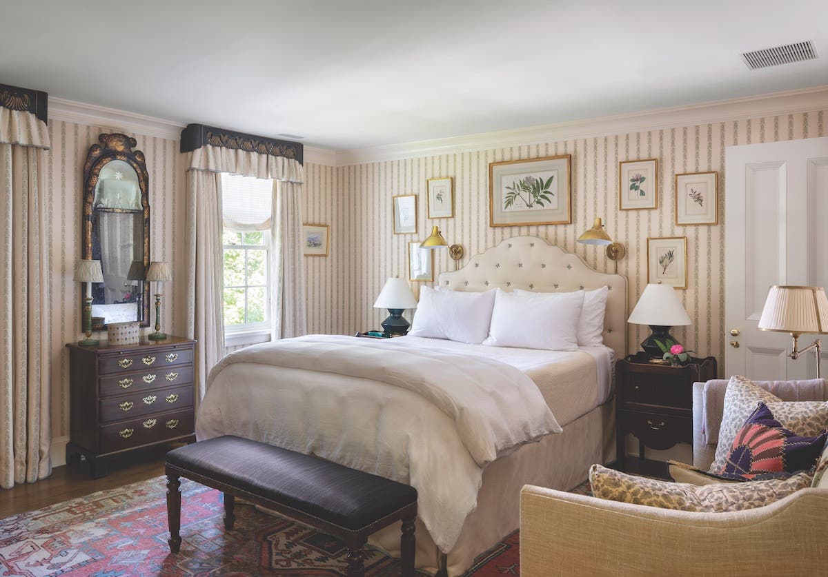 atwood residence connecticut bedroom striped wallpaper robert orr architects