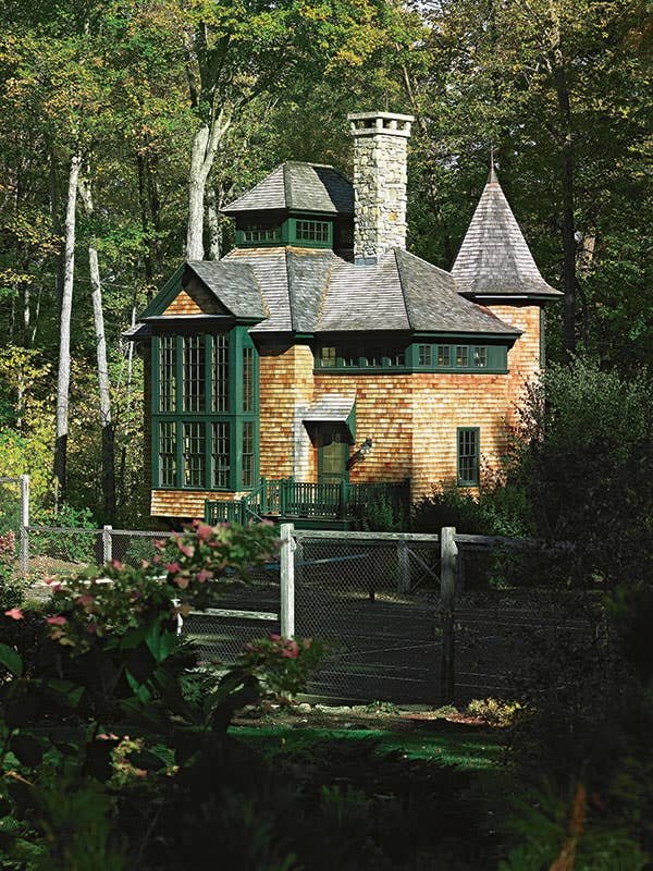 lakelibrary-exterior.jpg