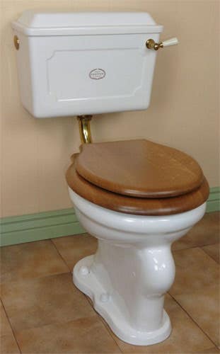 bathroom-machineries_thomas-crapper-low-cistern.jpg