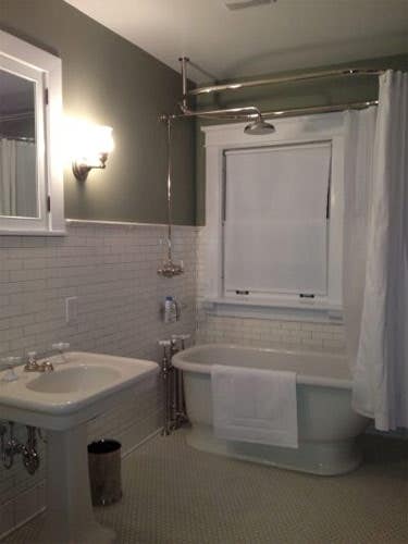 bathroom-machineriers_chicago-bathroom.jpg