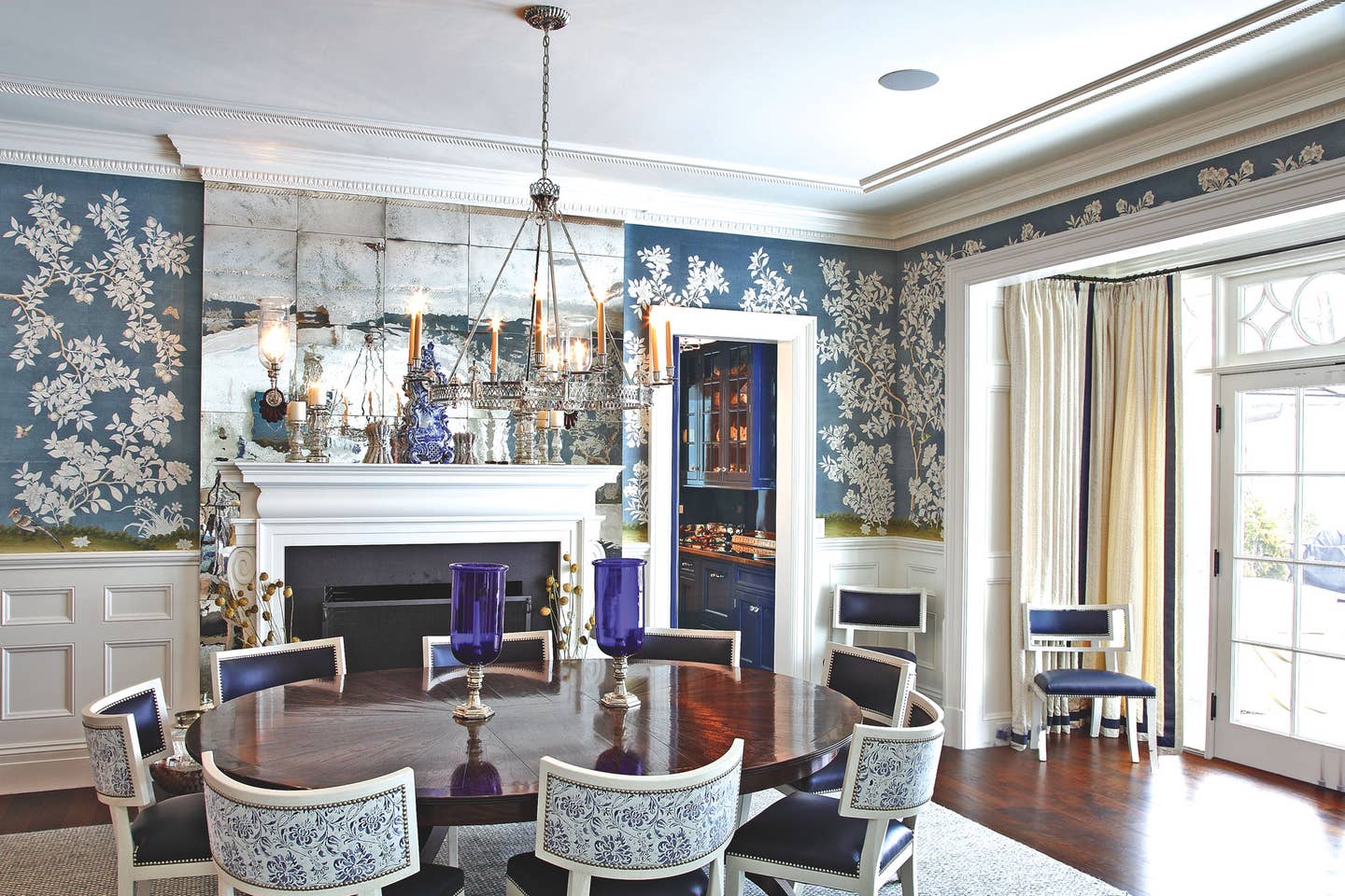 07-dining-room-hr.jpg