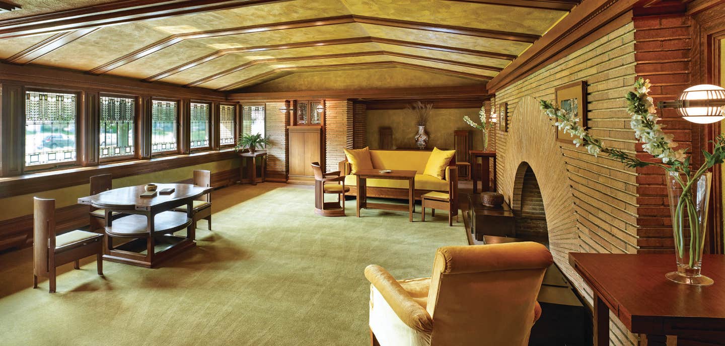 7-henrich_martin-house-reception-room.jpg