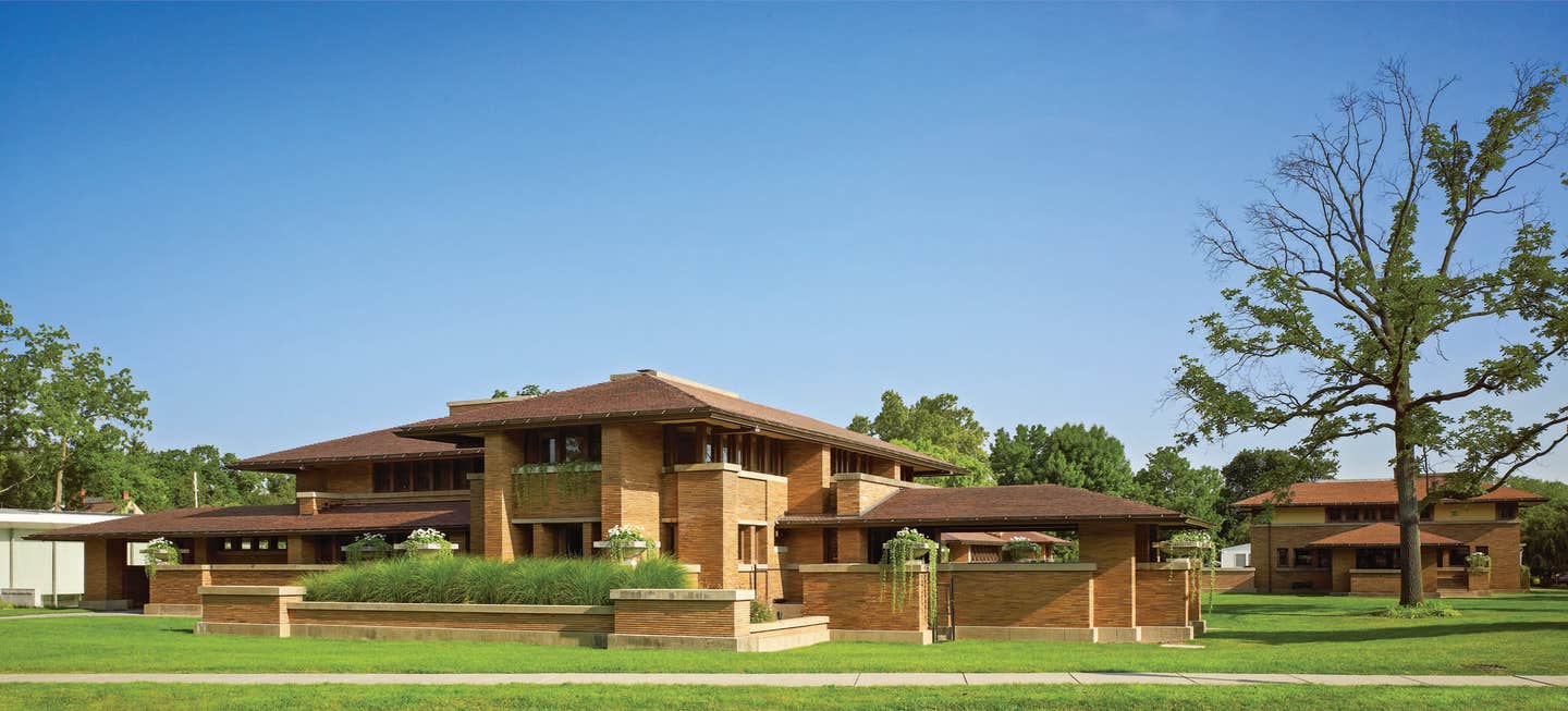 1-henrich_martin-house_exterior-1.jpg