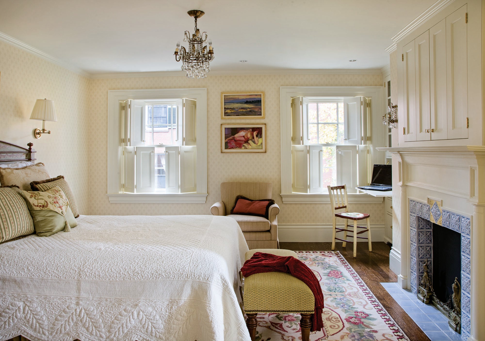 sally-degan-master-bedroom.jpg