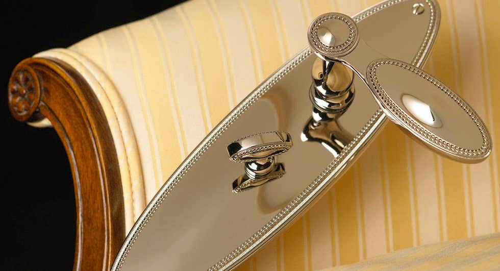 vm-beaded-escutheon-w-beaded-lever.jpg