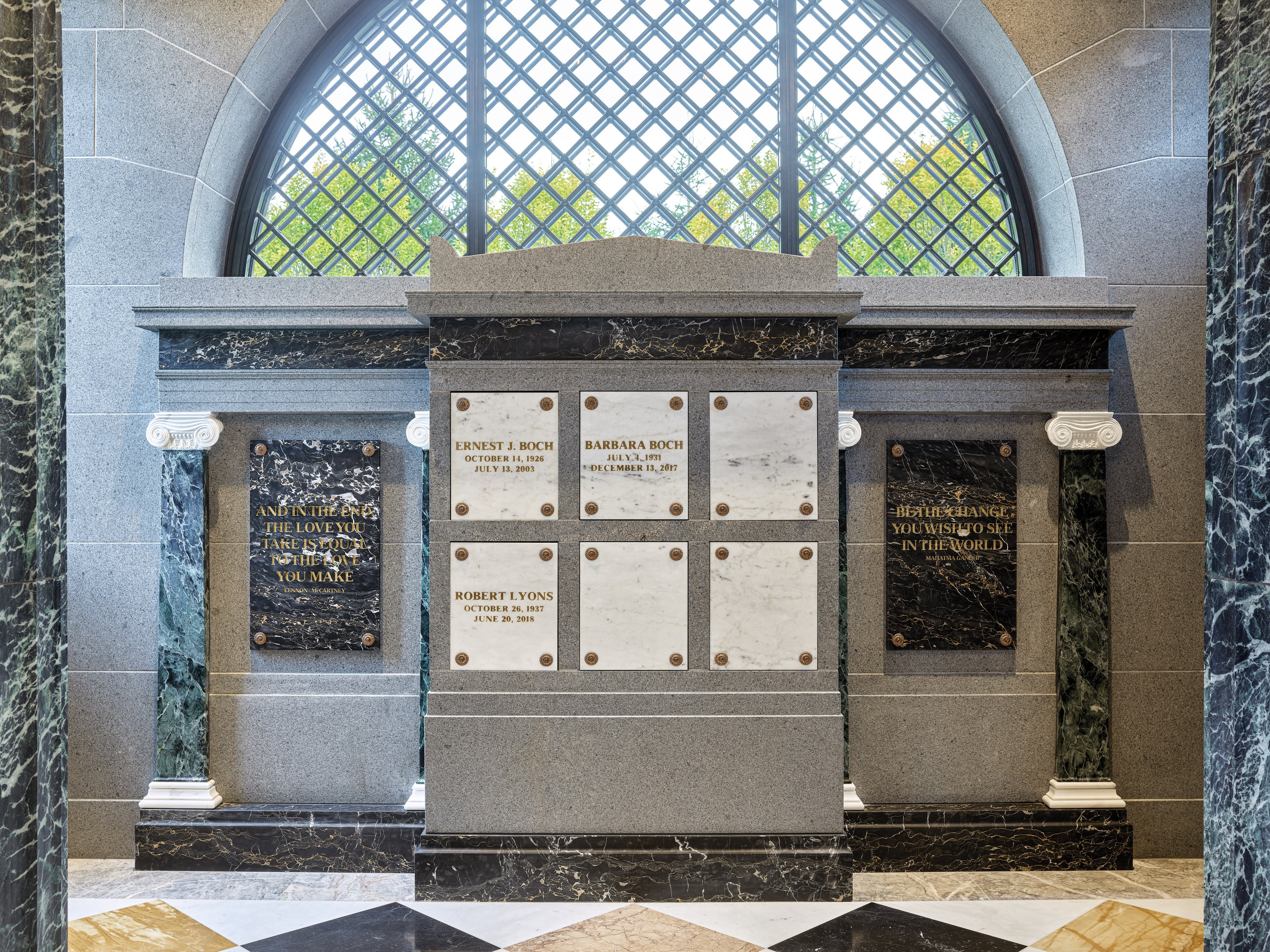 nsm_eidboch_plaques.jpg