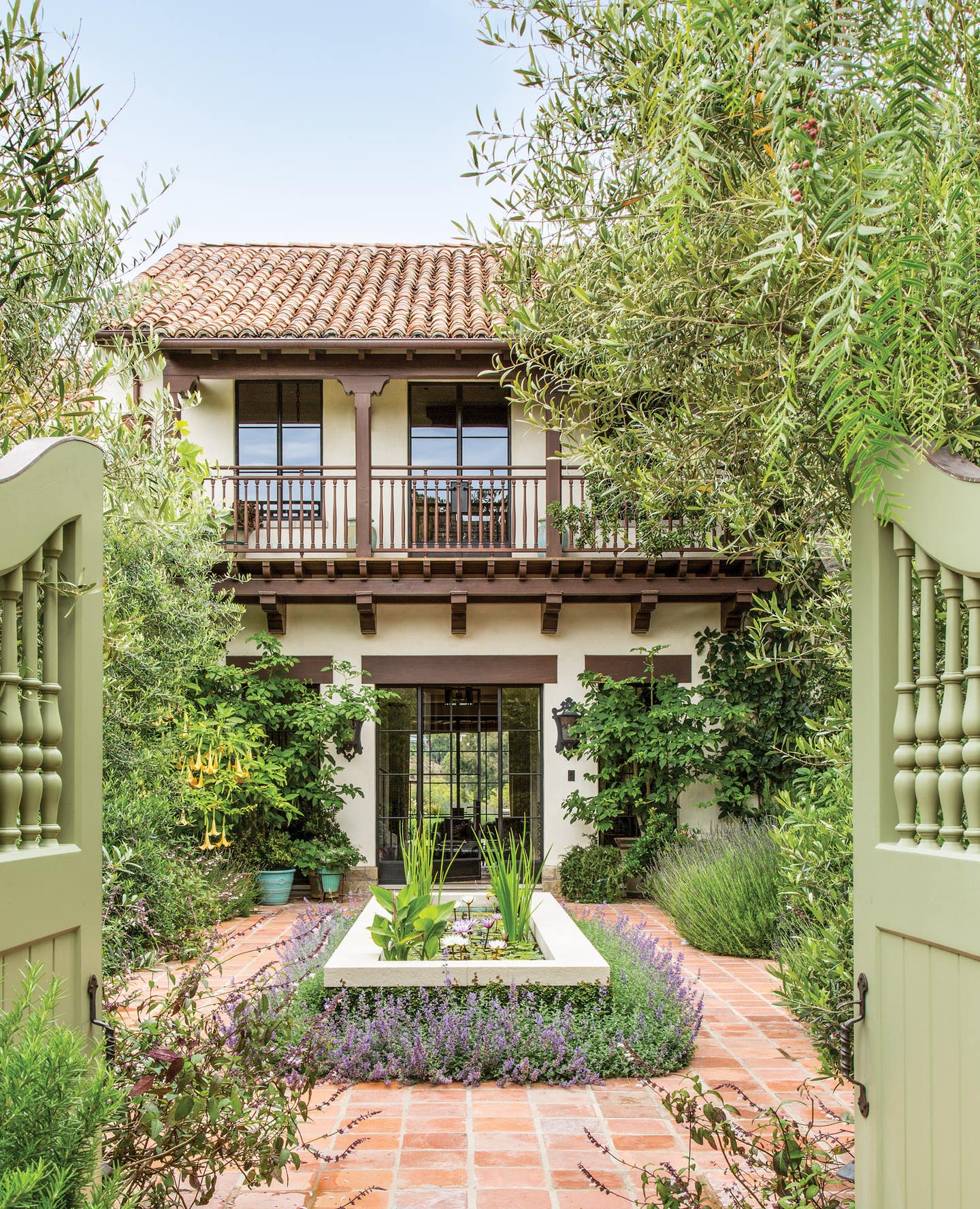 Ferguson \u0026 Shamamian's Spanish Colonial House - Period Homes, image size:1440x1776