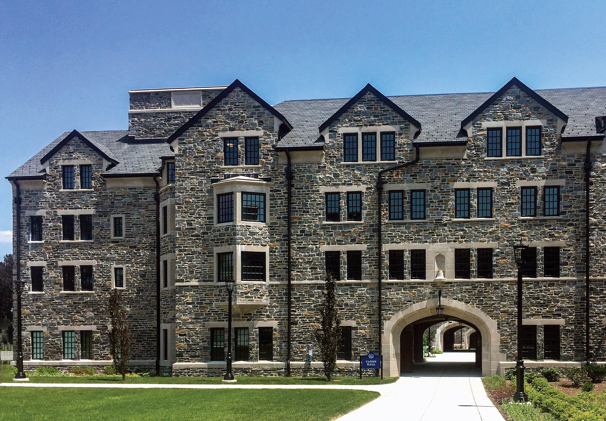 stern-2--a11007-villanova-commonspsd.jpg
