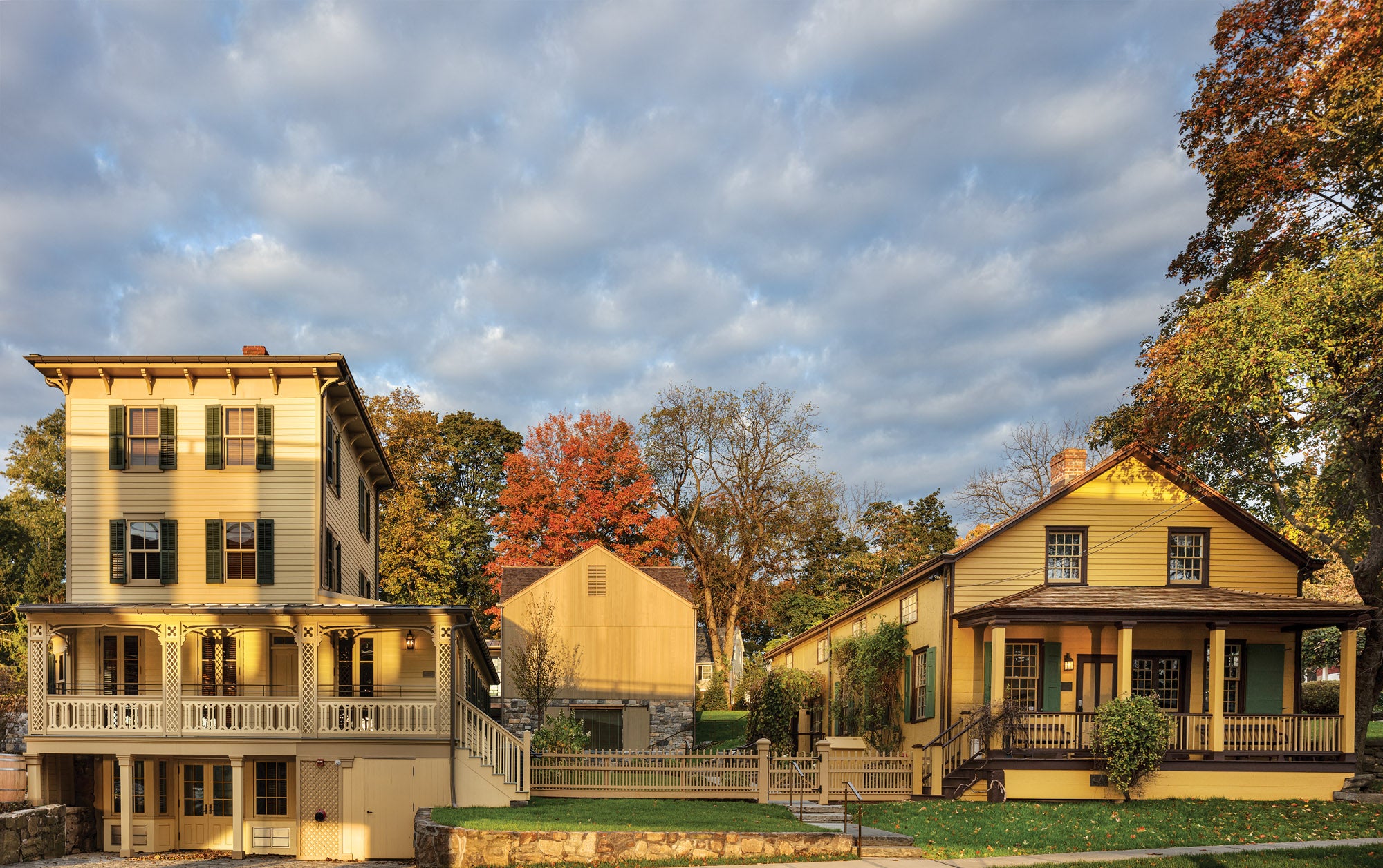 parker-03-tobys-tavern-and-bush-storehouse-restored.jpg