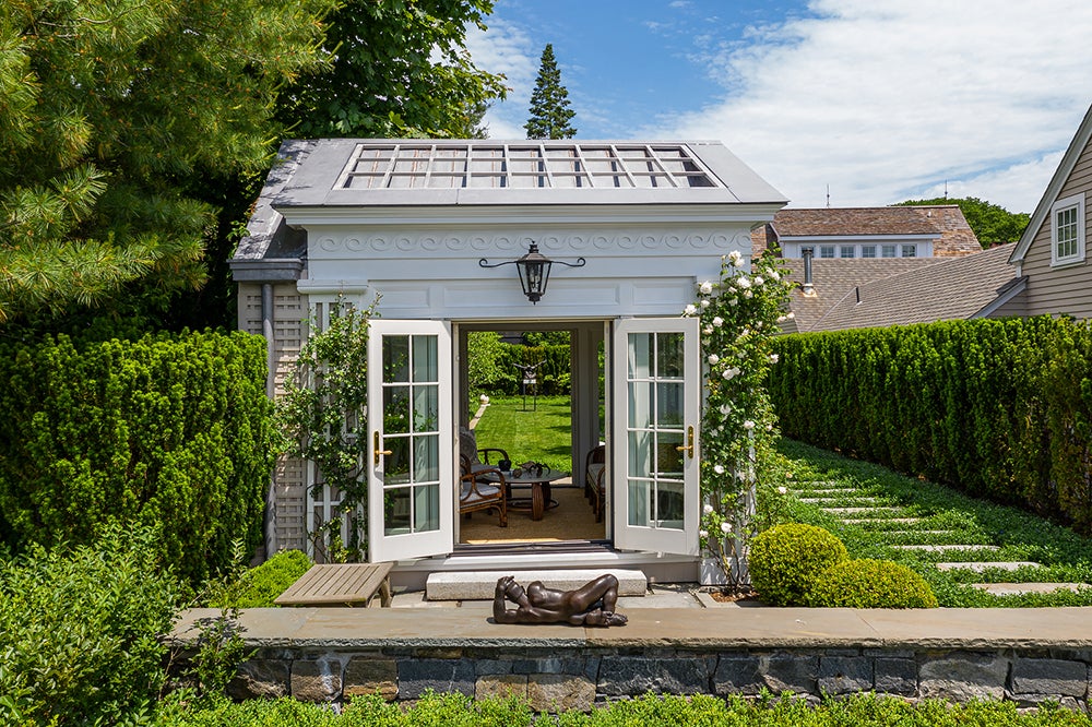 essex_river_garden_06_view_through_summer_house.jpg