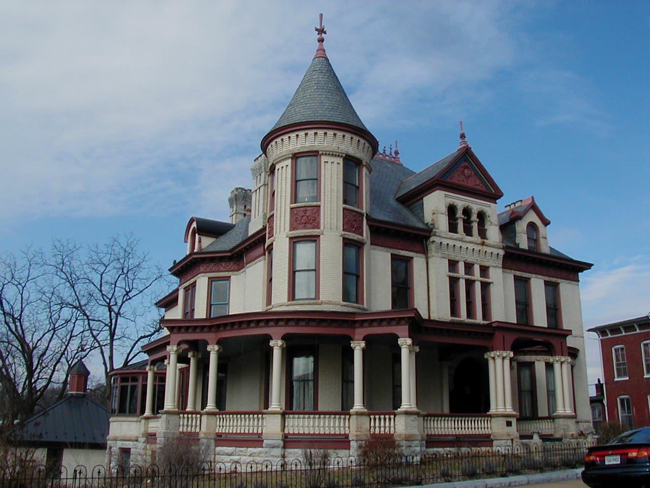 staunton-va-innerglass.jpg