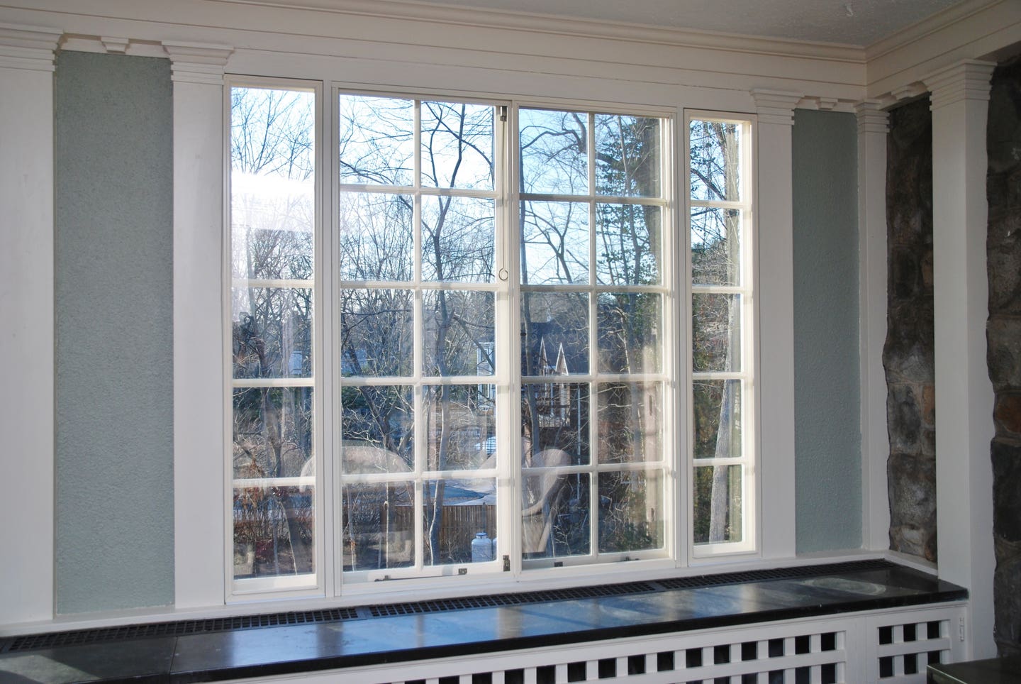 3-saw-2-w-bettervue-screen--track---side-mols-needham-mass---beacon-hill-restoration-holliston-mass-low-e-col-.jpg