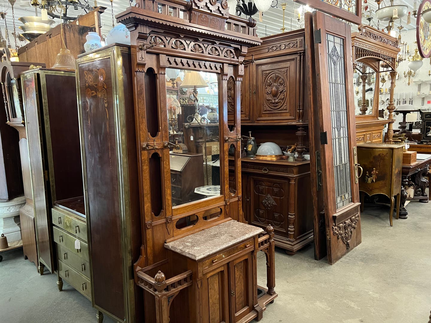 architectural-antiques-of-indianapolisphoto-9.jpg