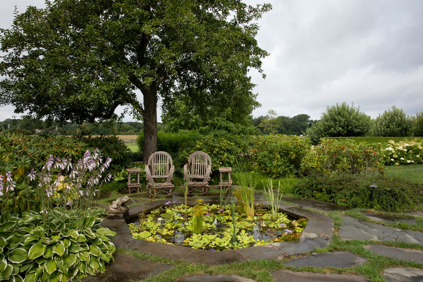 new-england-farm-07-pond.jpg