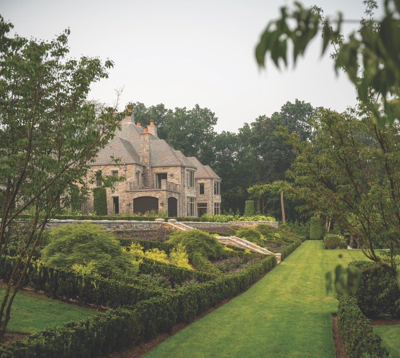 rose-manor_11_lower-garden-long-view-large.jpg