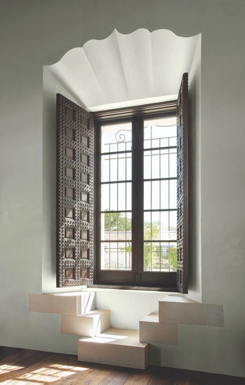 09---living-room-window-details-1-large.jpg