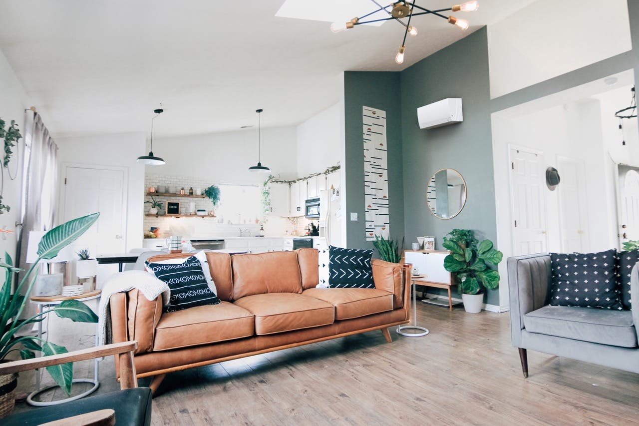 as_wph_fs-living_room-kitchen_green-wall-large.jpg