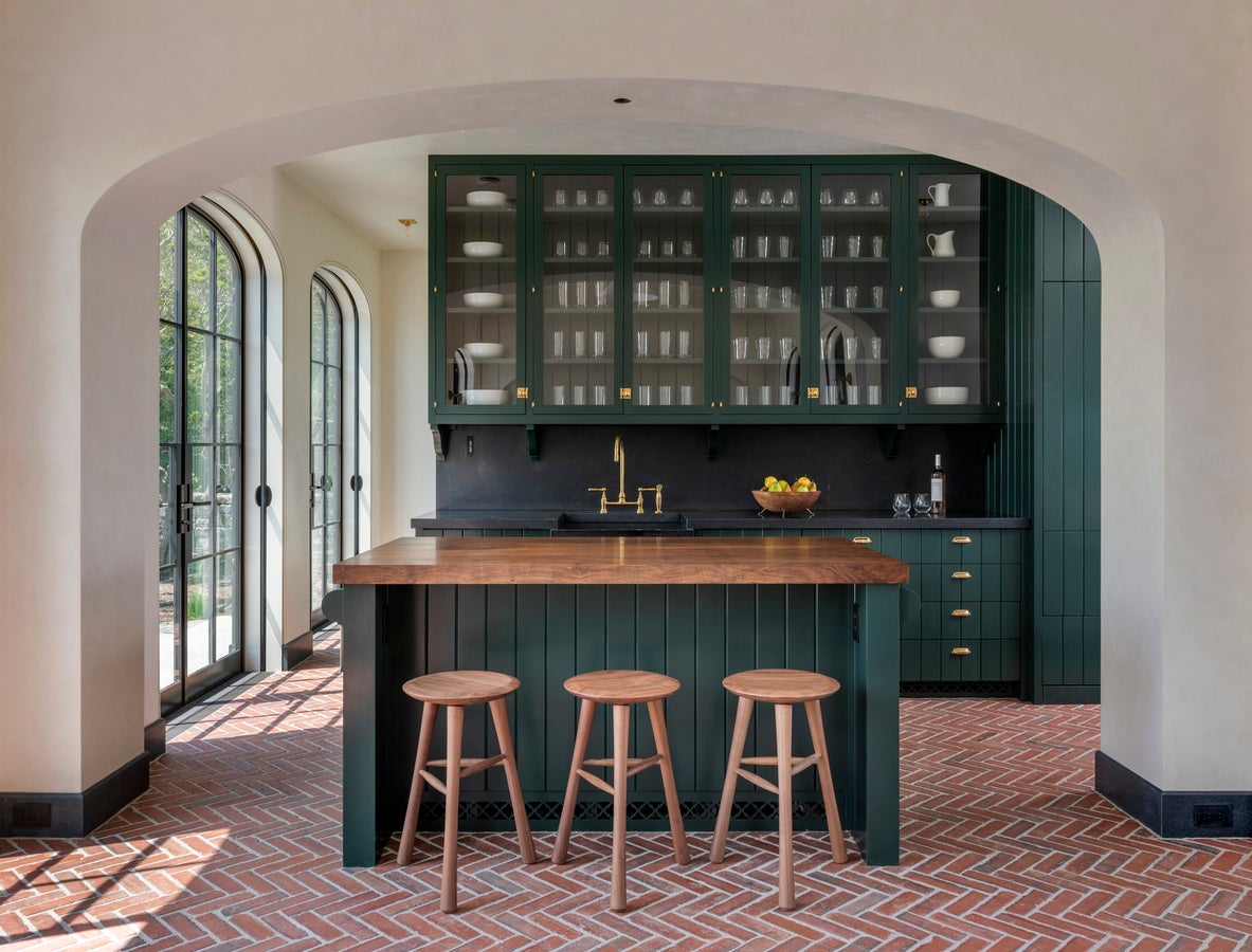 poolhouse_12_1183x900.jpg